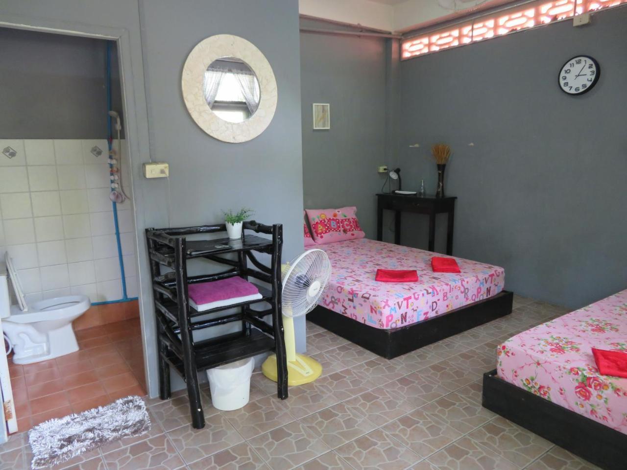 Same Same Guesthouse, Bar & Restaurant (Adults Only) Haad Rin Zewnętrze zdjęcie