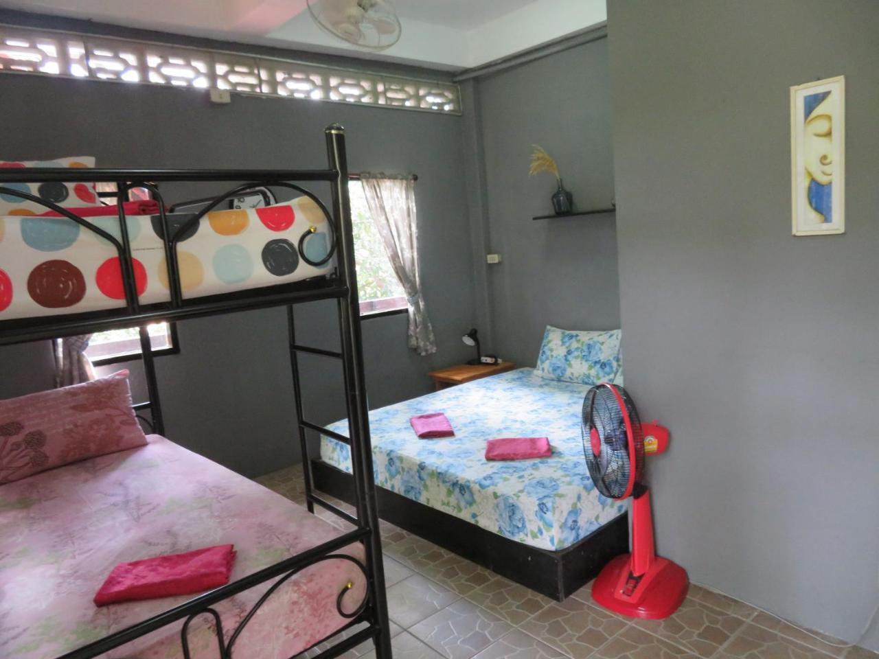Same Same Guesthouse, Bar & Restaurant (Adults Only) Haad Rin Zewnętrze zdjęcie