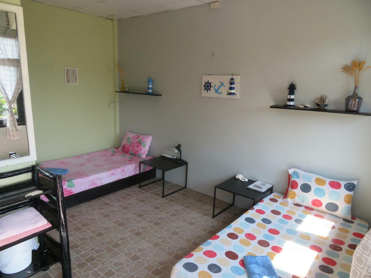 Same Same Guesthouse, Bar & Restaurant (Adults Only) Haad Rin Zewnętrze zdjęcie