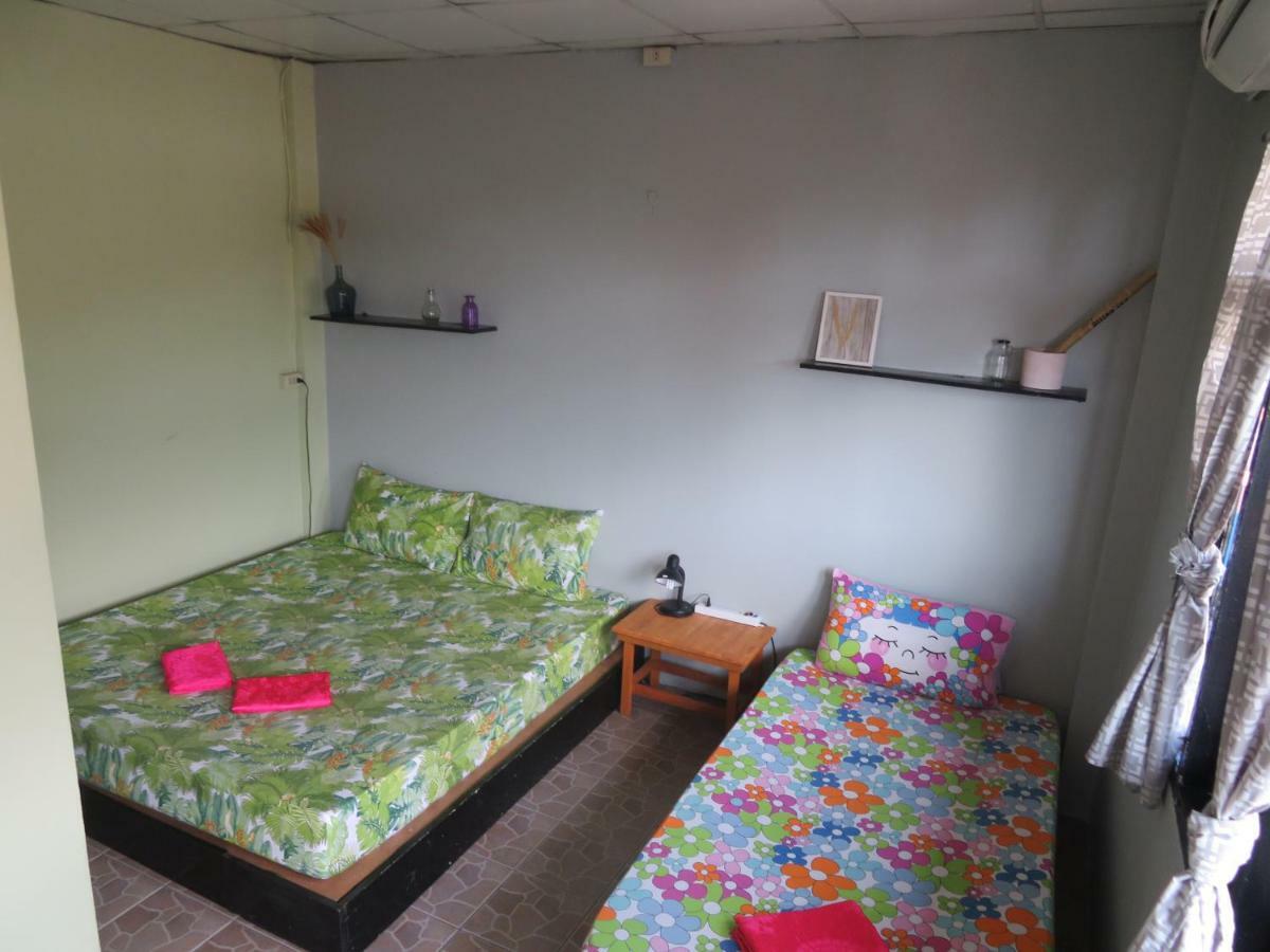 Same Same Guesthouse, Bar & Restaurant (Adults Only) Haad Rin Zewnętrze zdjęcie