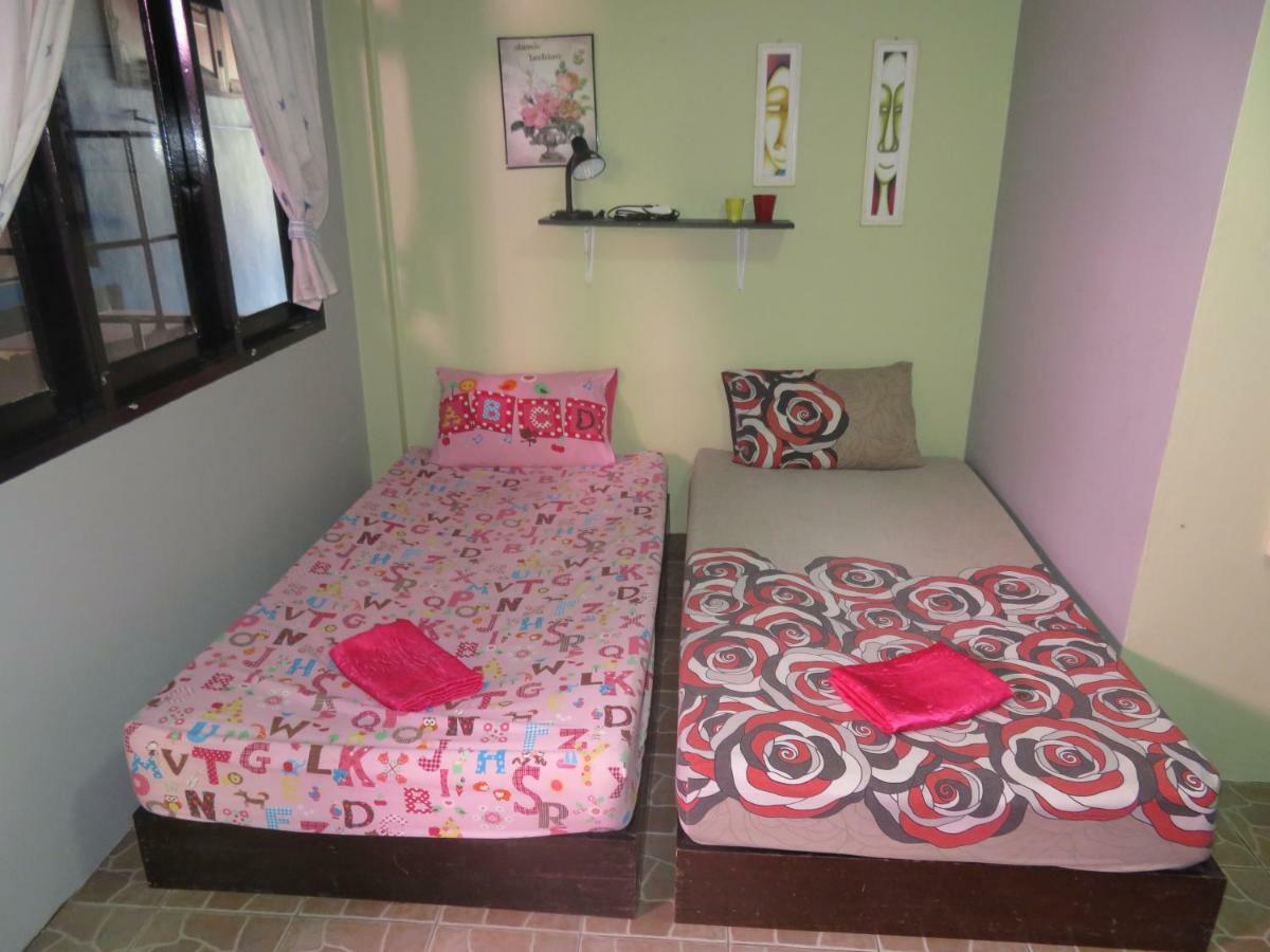 Same Same Guesthouse, Bar & Restaurant (Adults Only) Haad Rin Zewnętrze zdjęcie