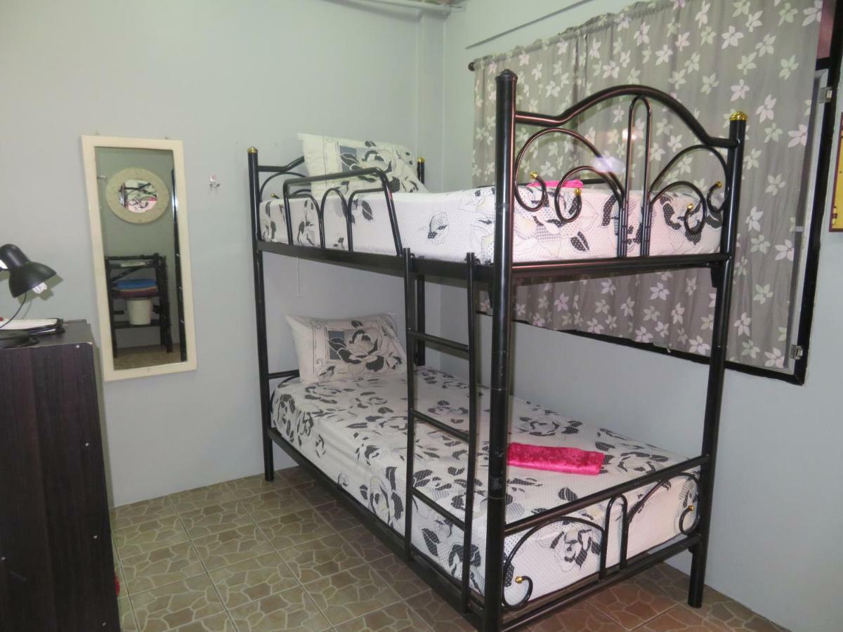 Same Same Guesthouse, Bar & Restaurant (Adults Only) Haad Rin Zewnętrze zdjęcie